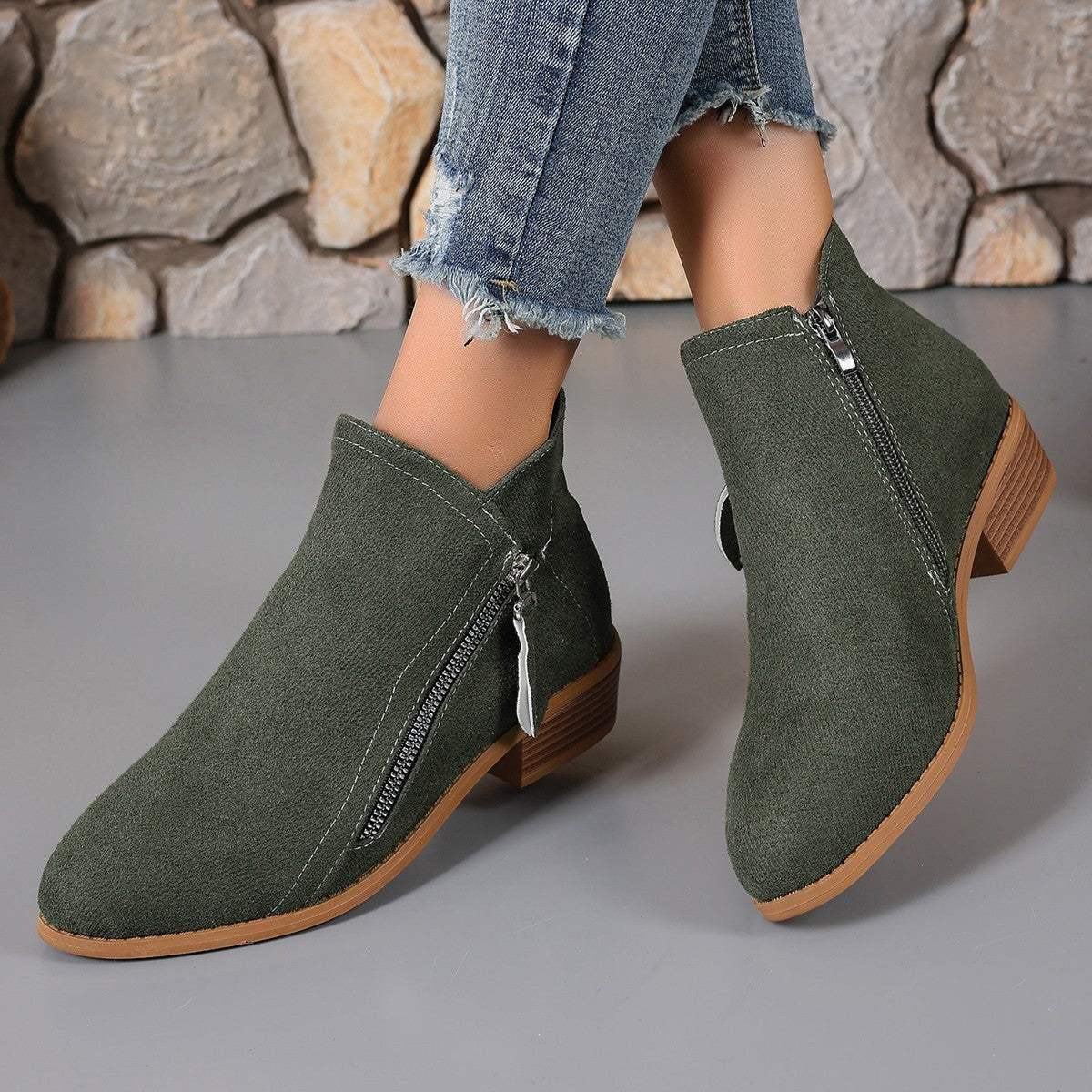 Bottes Martin de couleur unie avec fermeture éclair latérale et talon épais pour femmes