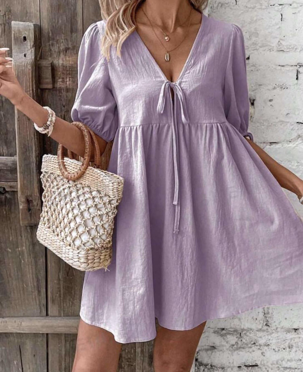 Robe Évasée à Lacets sur le Buste avec Décolleté Plongeant en V