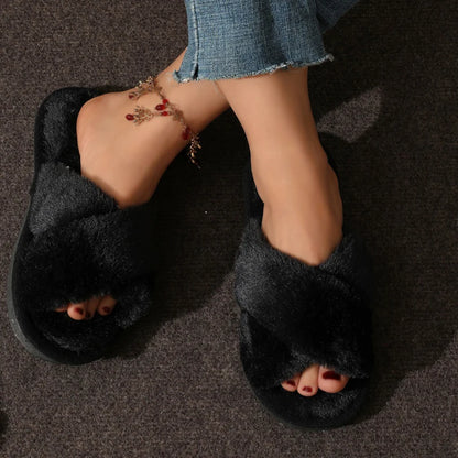 New Fashion Women Fluffy Slippers