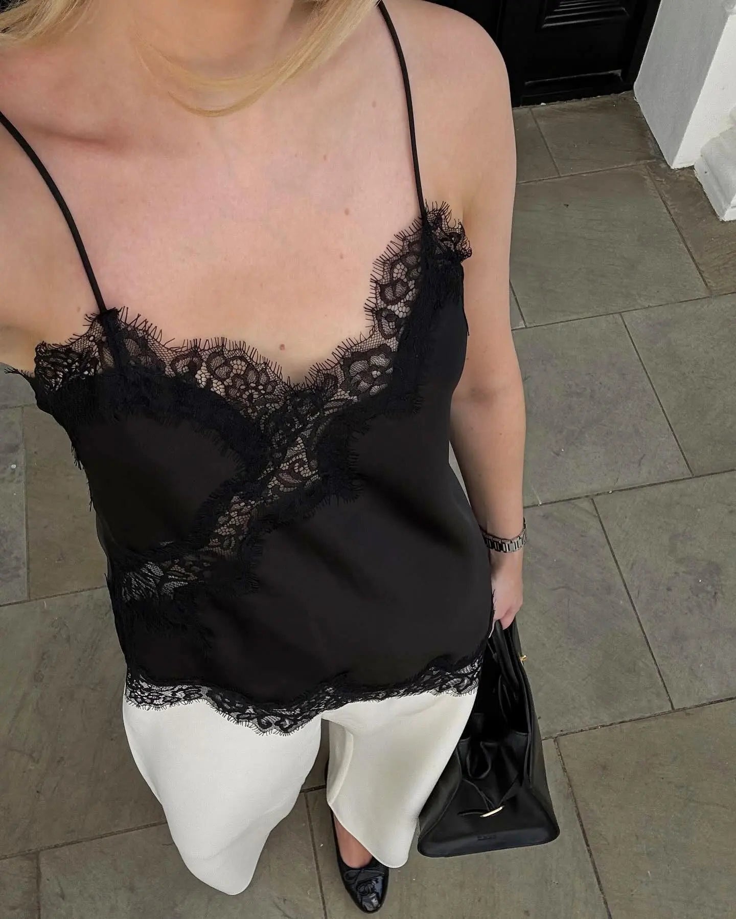 New  Chic Black Lace Crop Tops