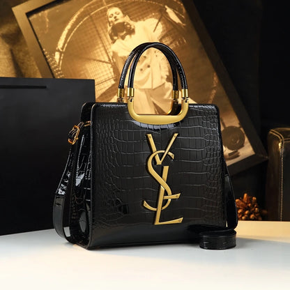 High-grade light luxury handbag